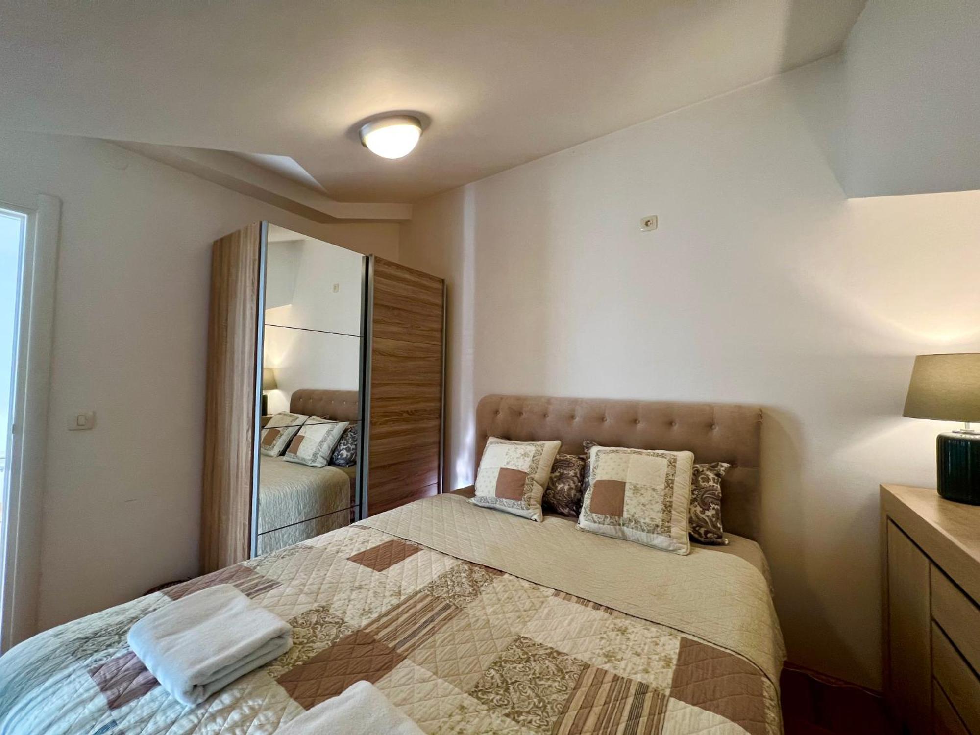 Acacia Hill B8 Lejlighed Ðenovići Eksteriør billede